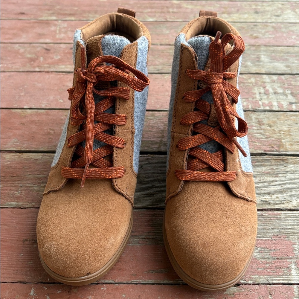 Sorel Evie Ankle Lace Wedge Boots - Picture 8 of 8